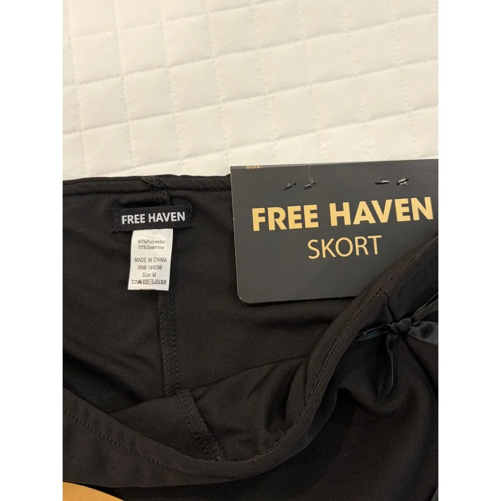 Free Haven Black Bow Accent Mini Skort DR9008 Four Way Stretch Smoothing Waist M